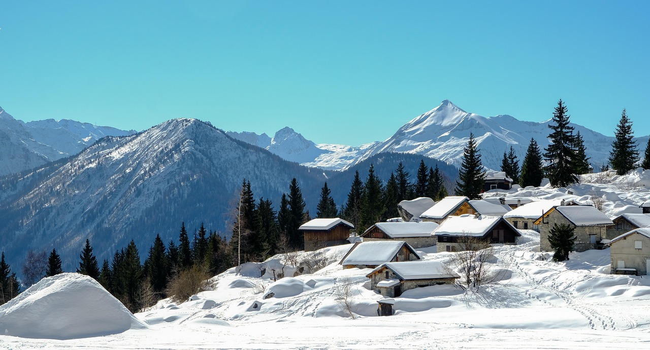 The New Wave of Alpine Chalets: Beyond Ski-In, Ski-Out